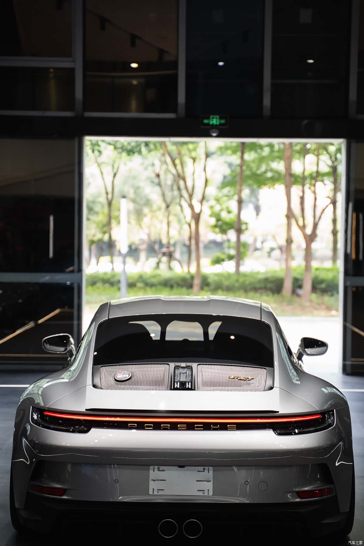 Porsche 911, 2024 14