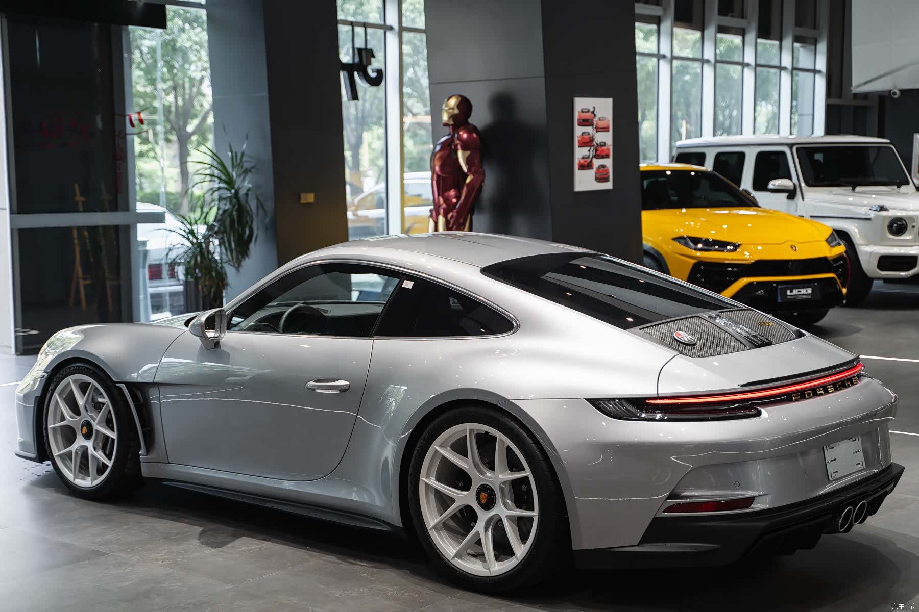 Porsche 911, 2024 17