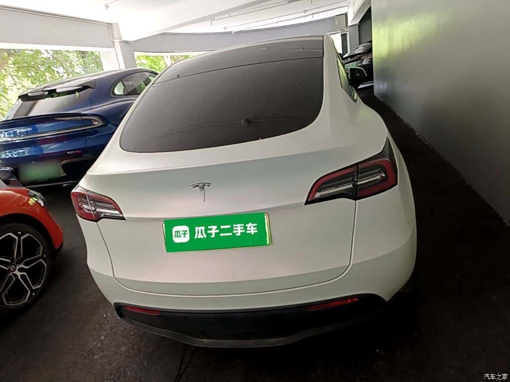 Tesla Model Y, 2022 6