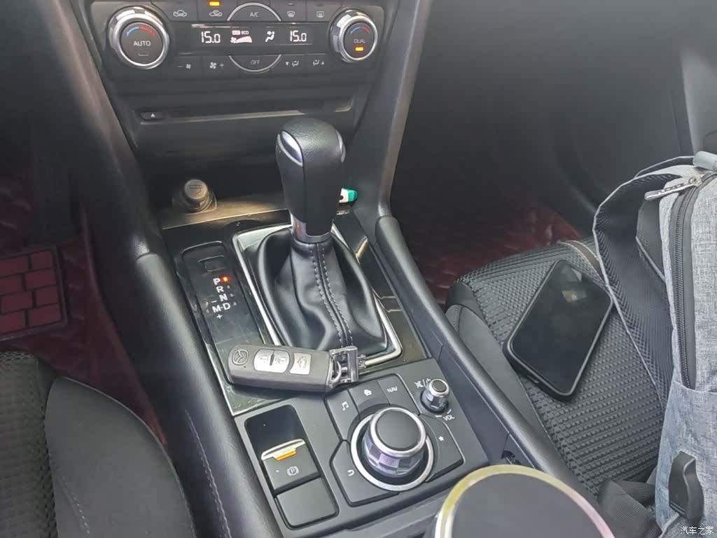 Mazda Mazda3, 2019 14