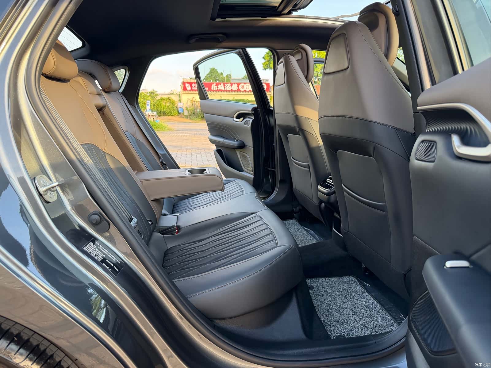 Changan Eado, 2025 15