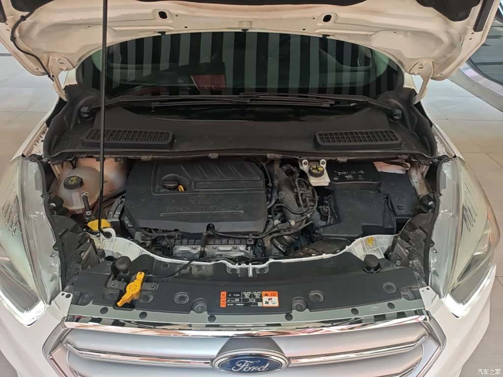 Ford Kuga, 2017 20
