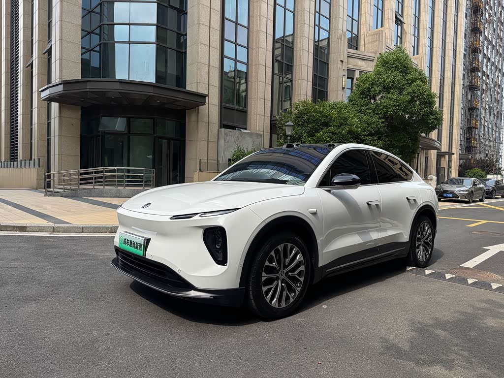 NIO EC6