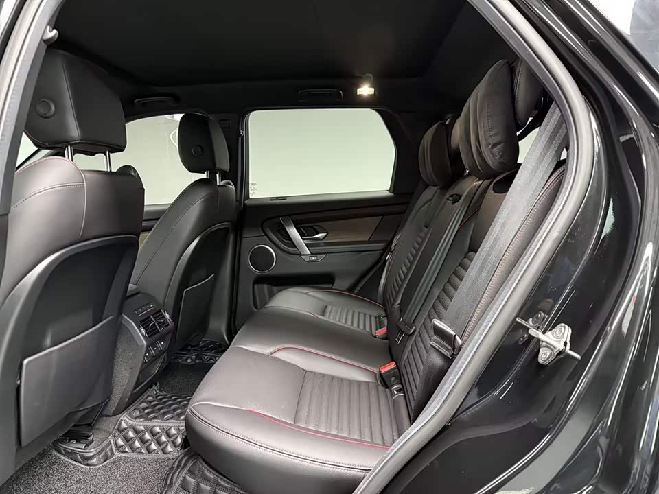 Land Rover Discover sports