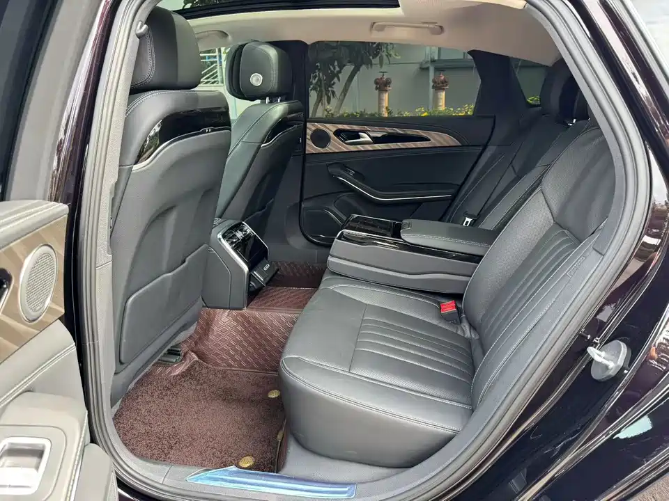 Hongqi H9