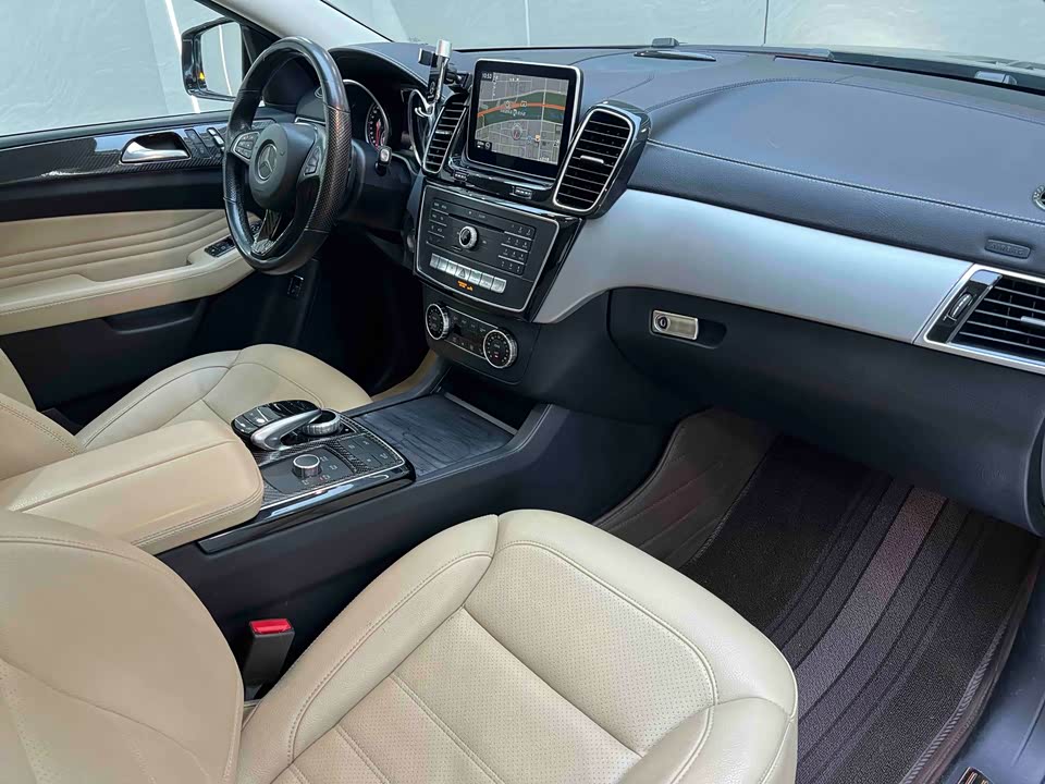 Mercedes-Benz GLE coupe