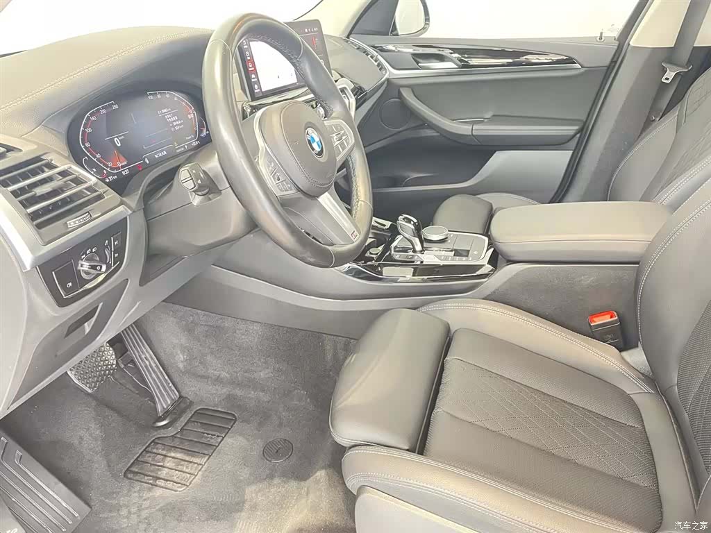 BMW X3, 2024 10