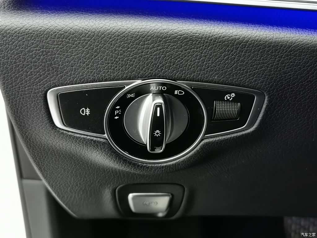 Mercedes-Benz E-Class, 2018 21