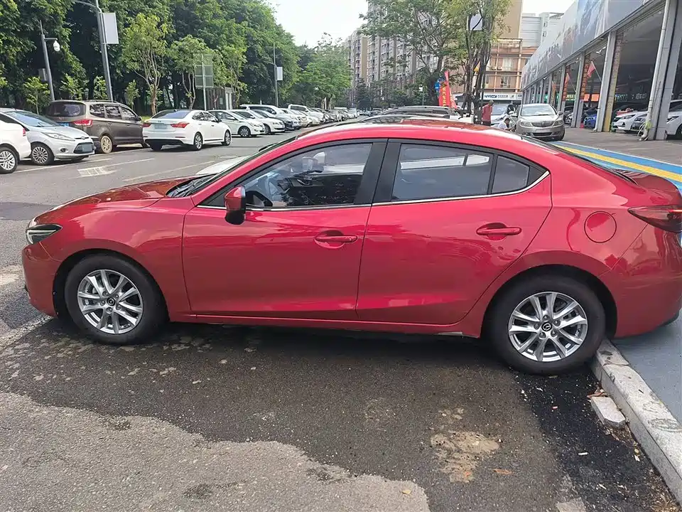 Mazda 3 Angkesaila