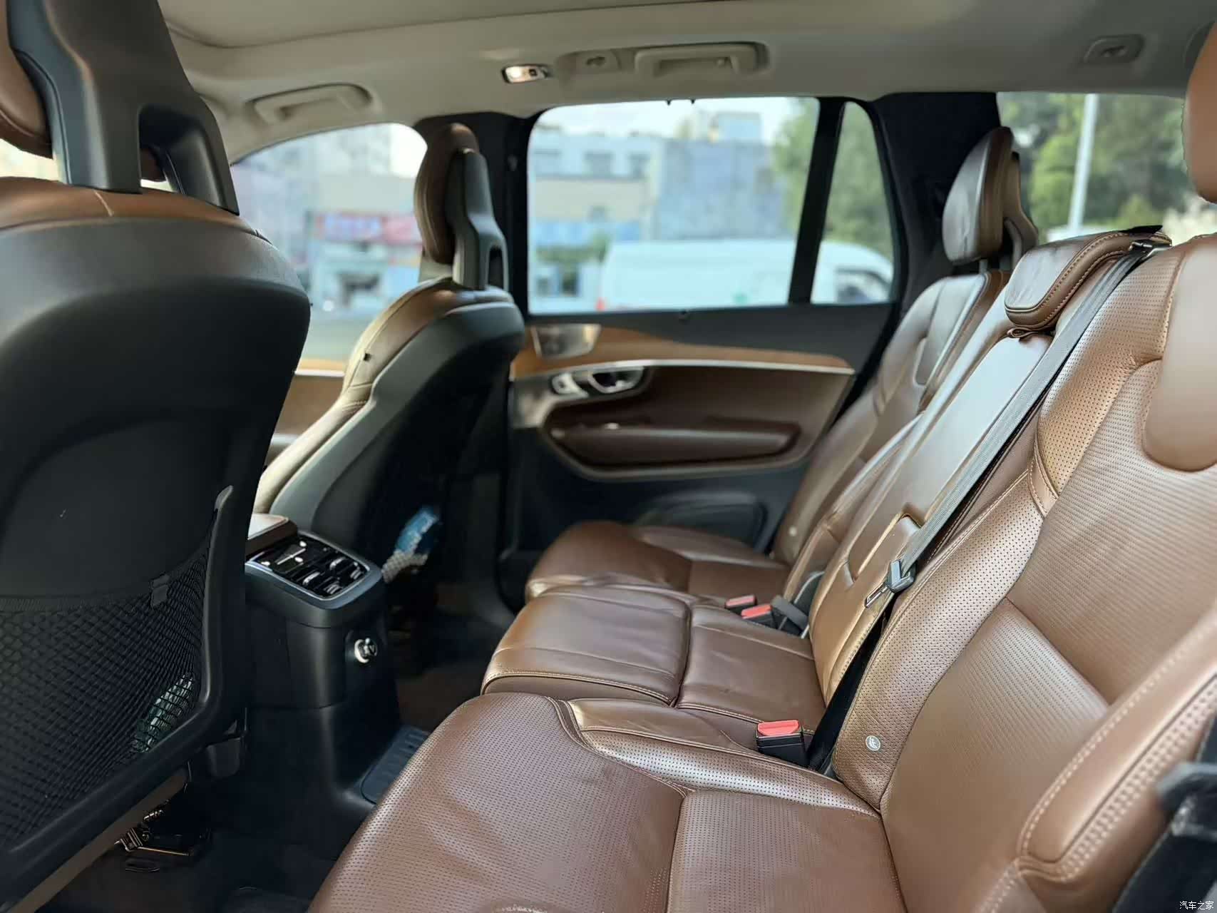 Volvo XC90, 2018 все фото