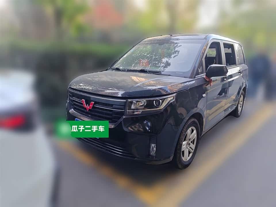Wuling Wuling Hongguang PLUS
