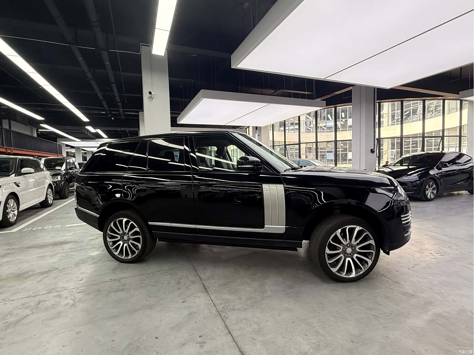 Land Rover Range Rover, 2016 15