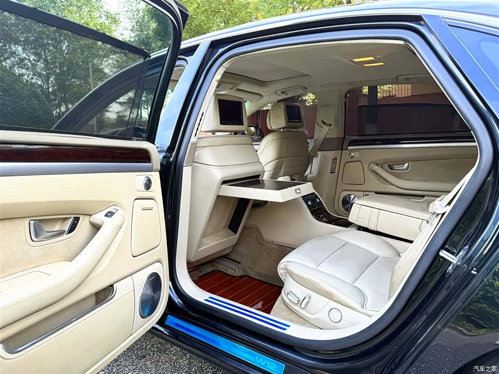 Audi A8L, 2009 8