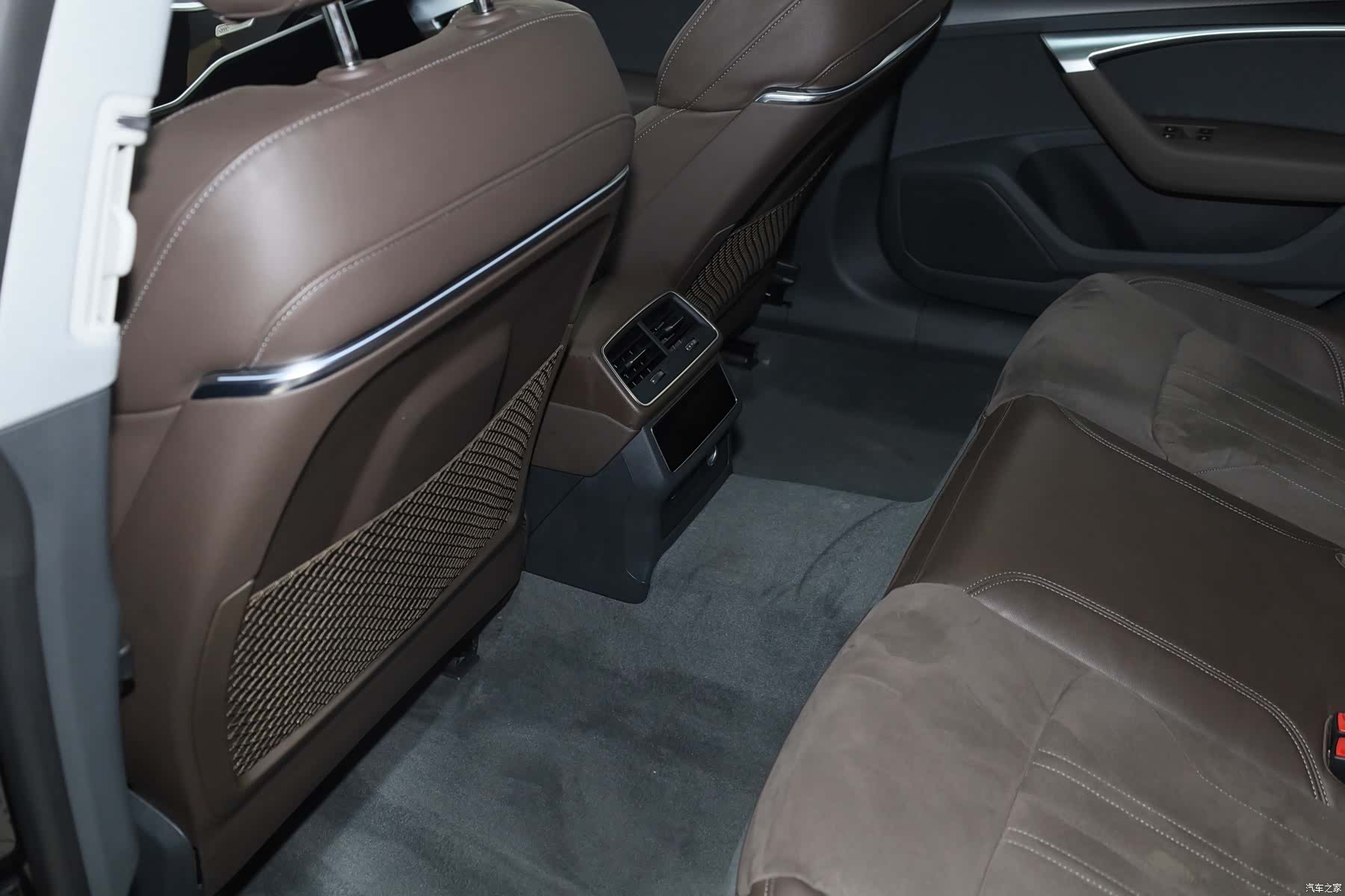 Audi A7L, 2024 24