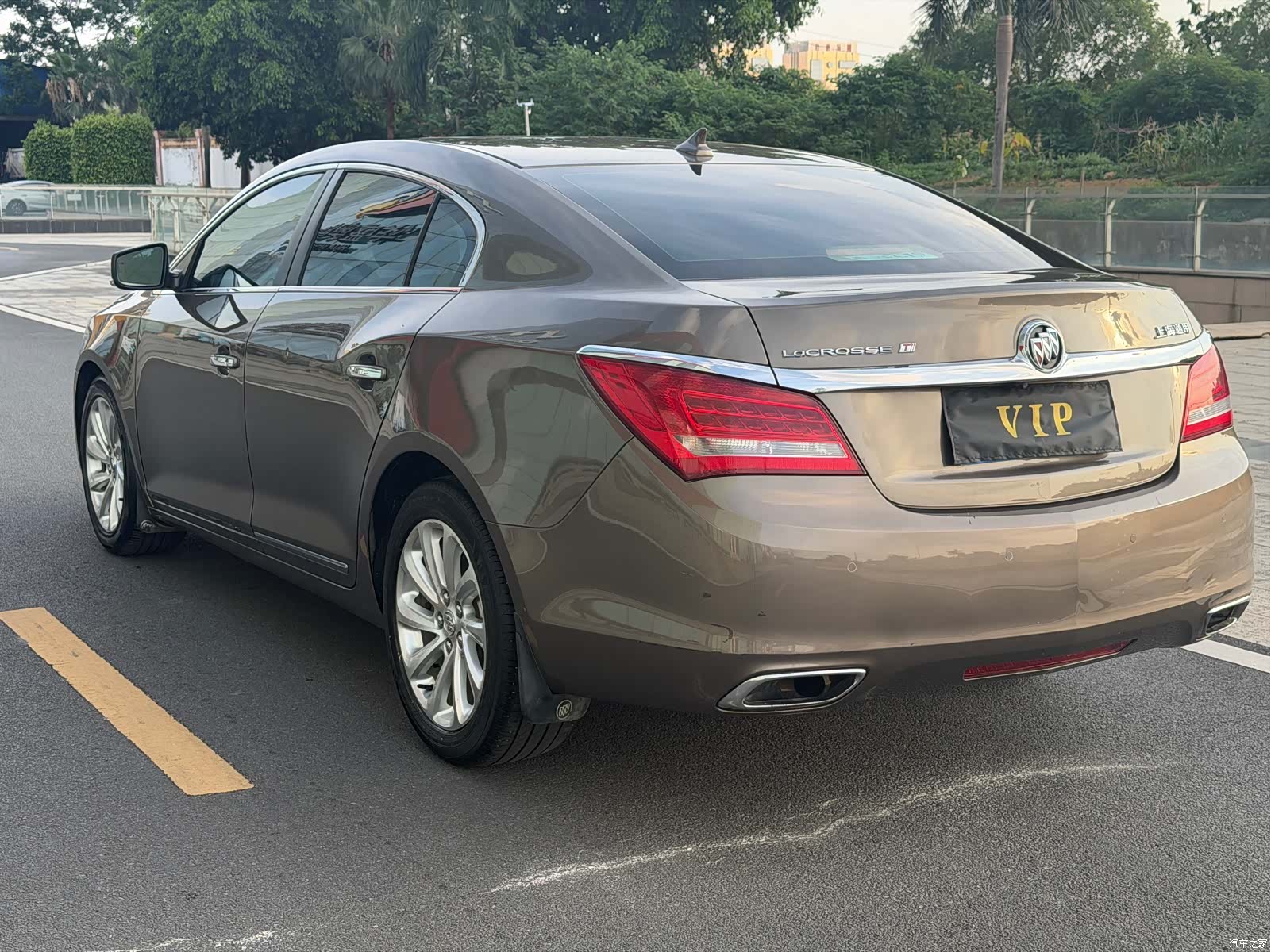 Buick LaCrosse, 2015 все фото