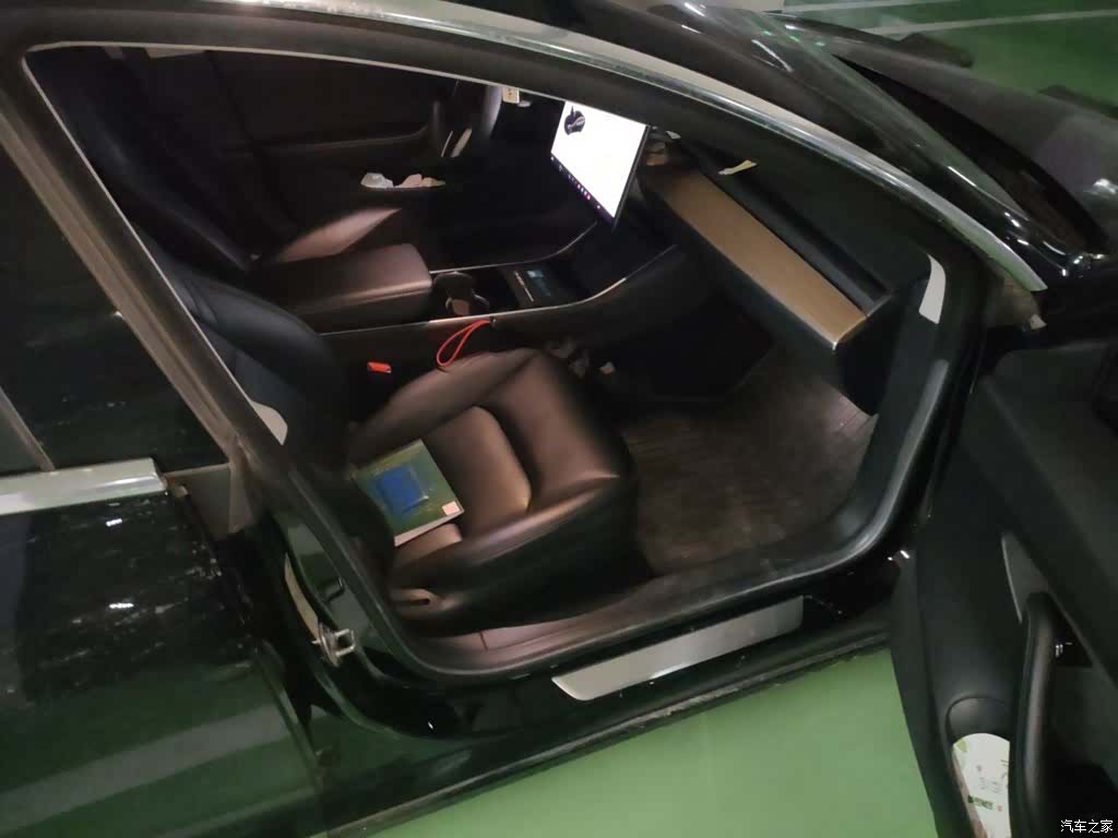Tesla Model 3, 2020 21