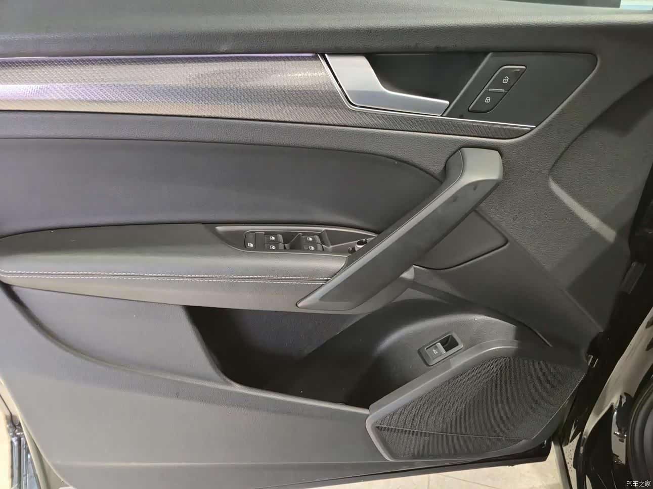 Audi Q5L, 2022 14