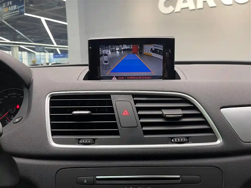Audi Q3 Audi Q3
