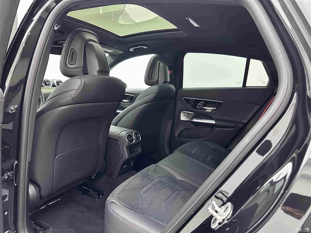 Mercedes-Benz GLC, 2025 21