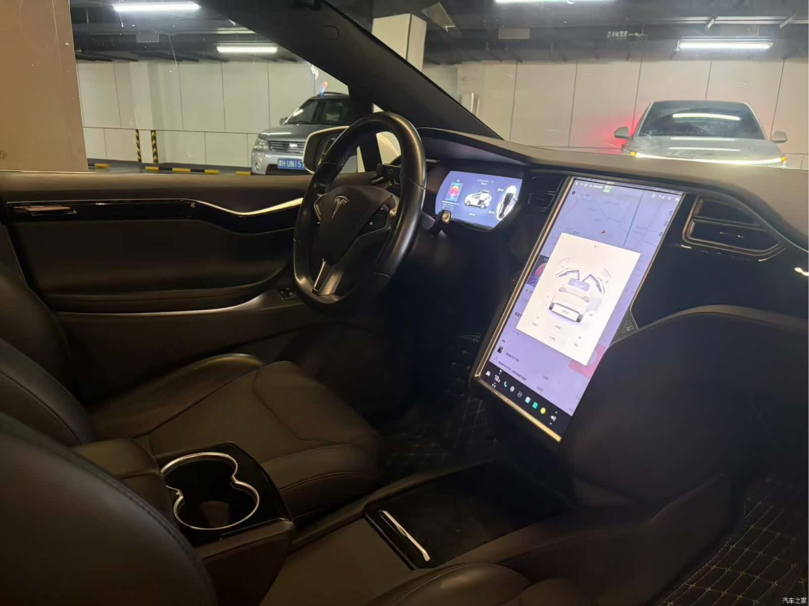 Tesla Model X, 2017 16