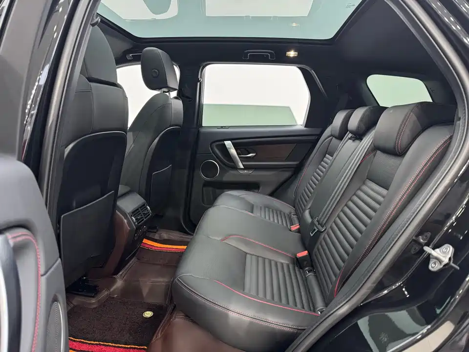 Land Rover Discover sports
