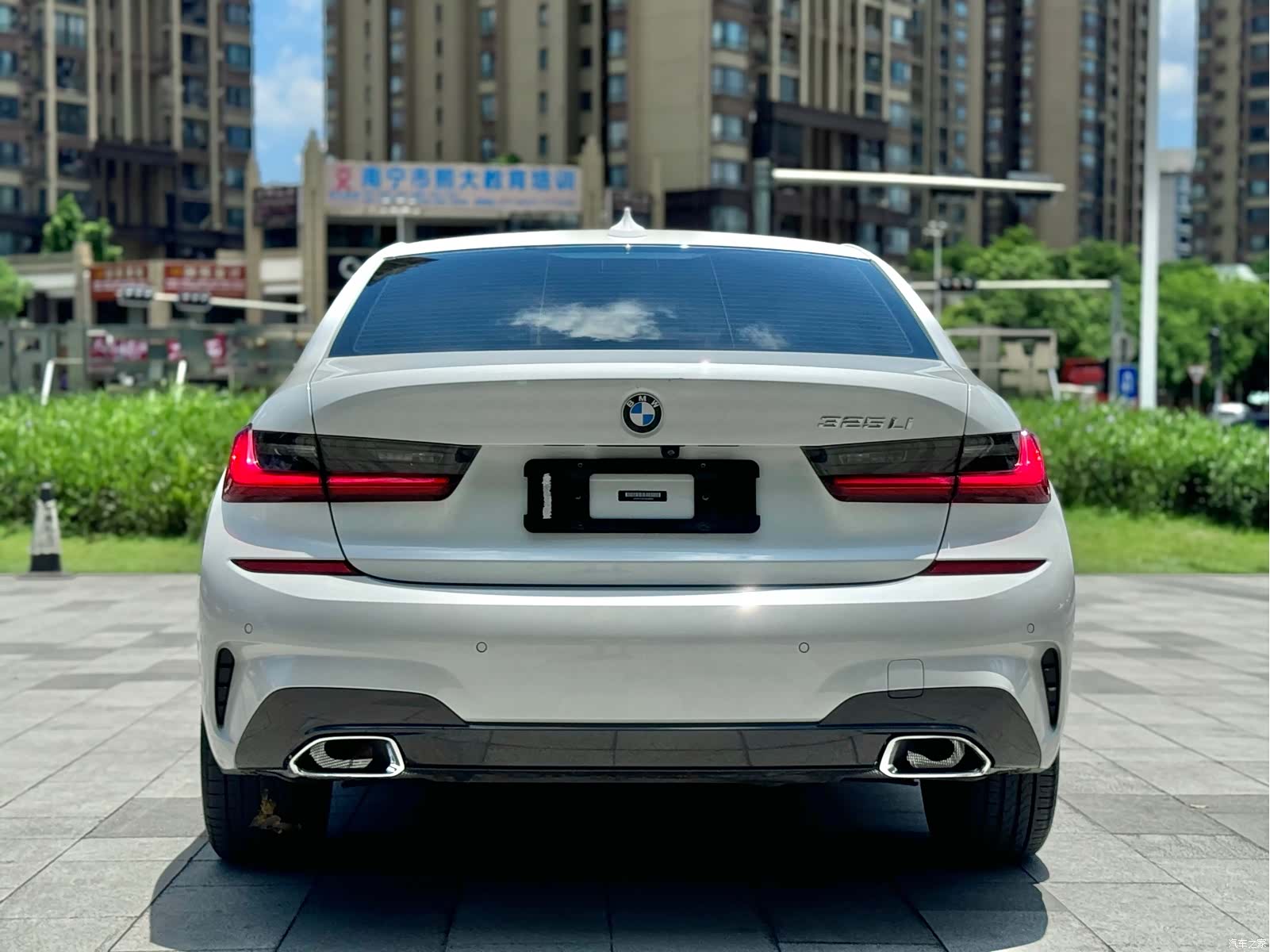 BMW 3 Series, 2019 10
