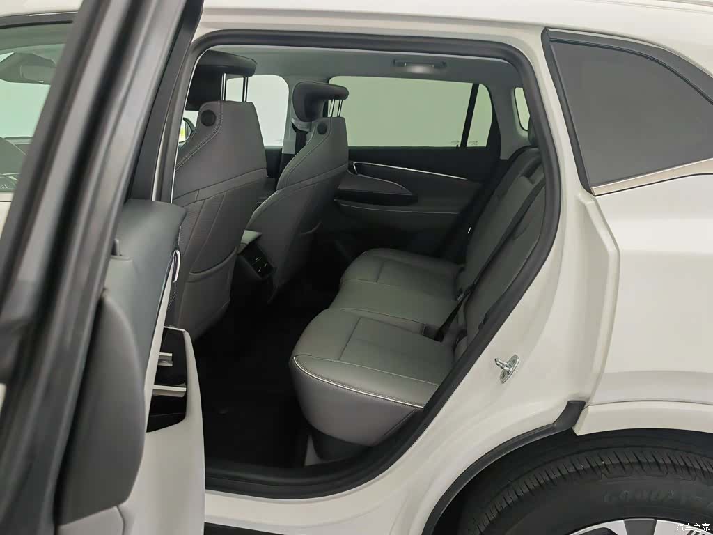 Buick E5, 2025 15