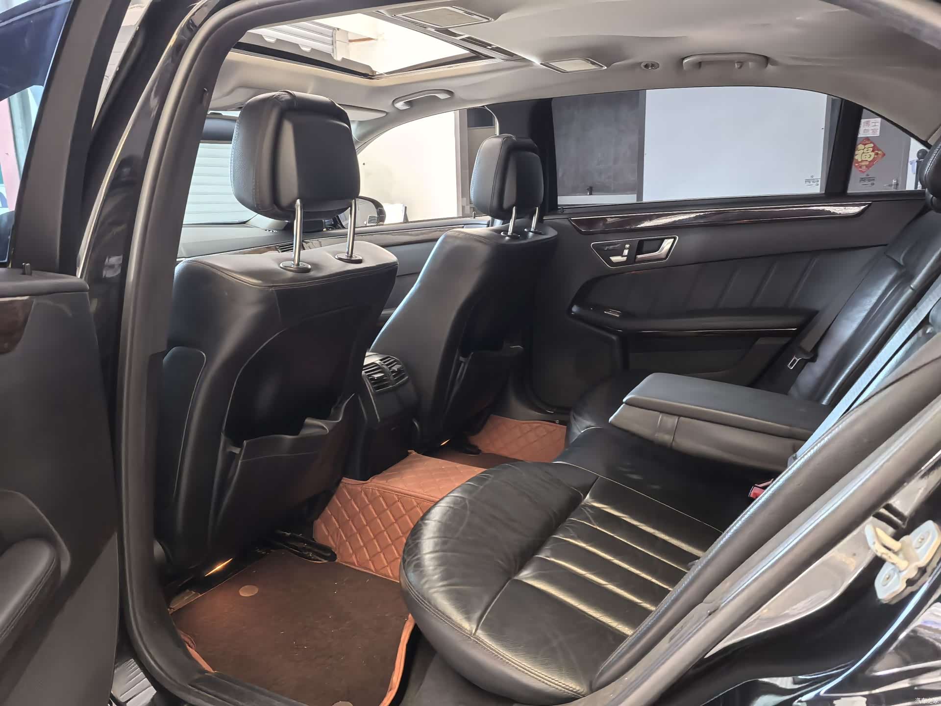 Mercedes-Benz E-Class, 2013 10