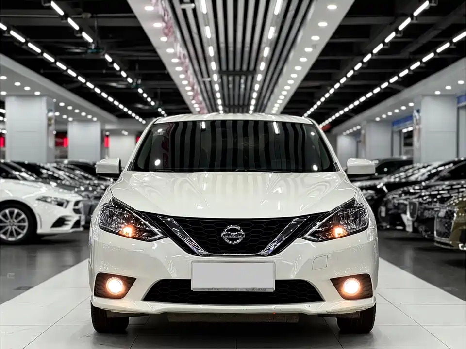 Nissan Xuan Yi
