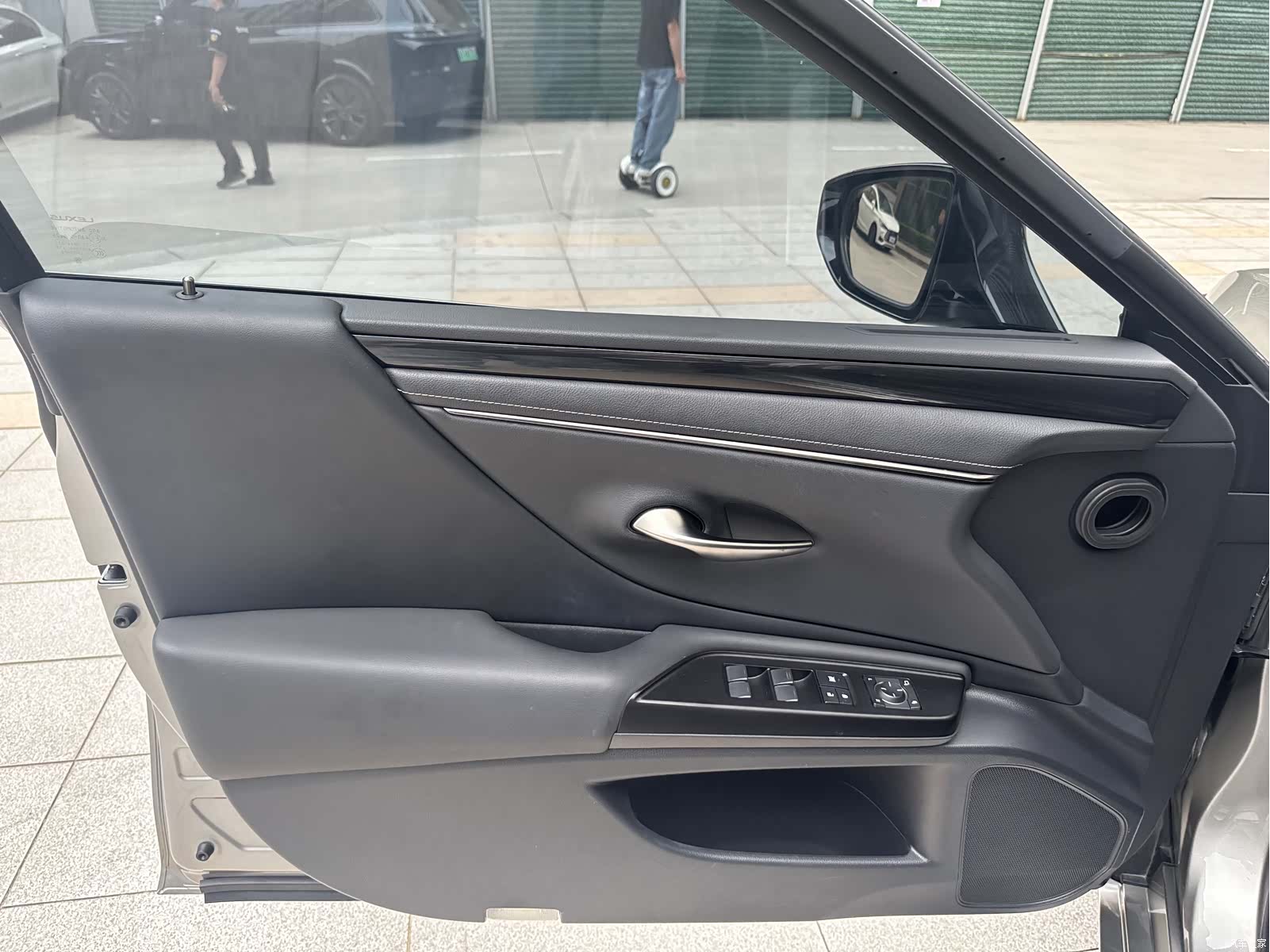 Lexus ES, 2020 15