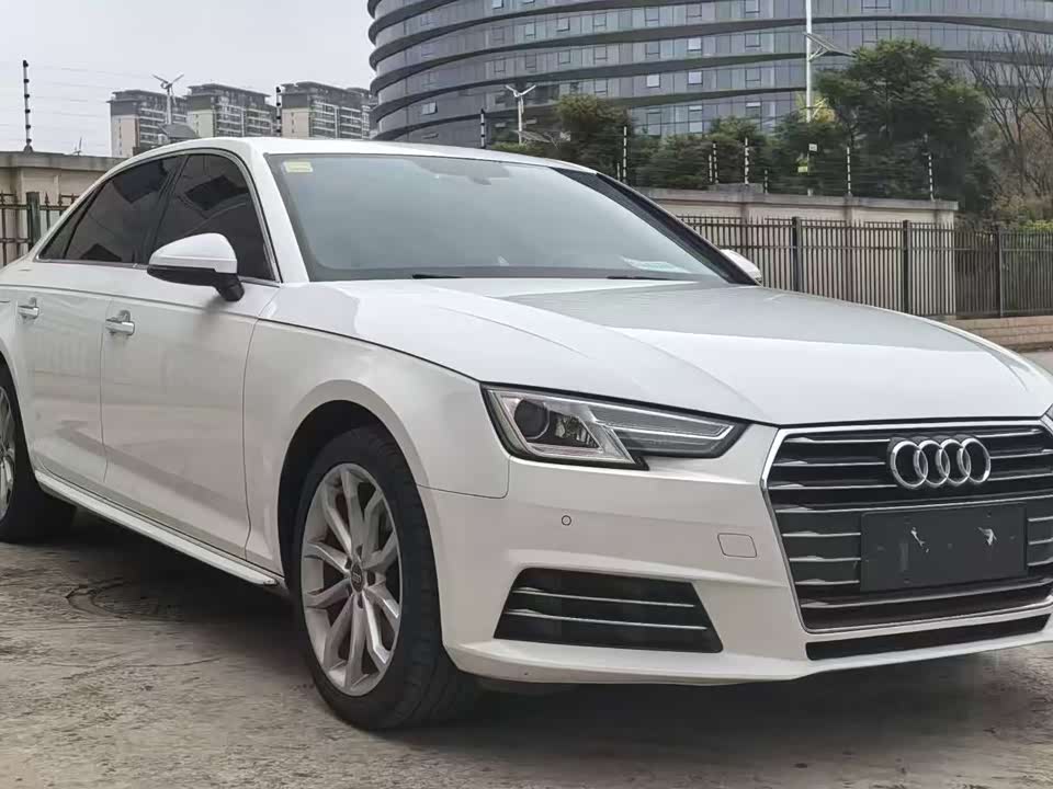Audi A4L