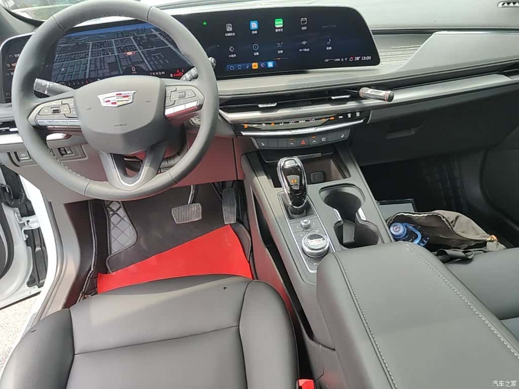 Cadillac XT4, 2023 10