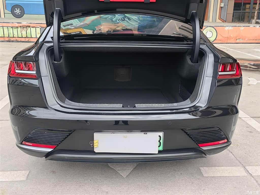 BYD Han, 2021 15