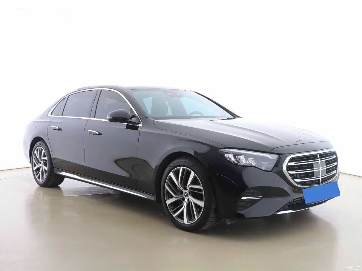 Mercedes-Benz E-Class, 2024 3