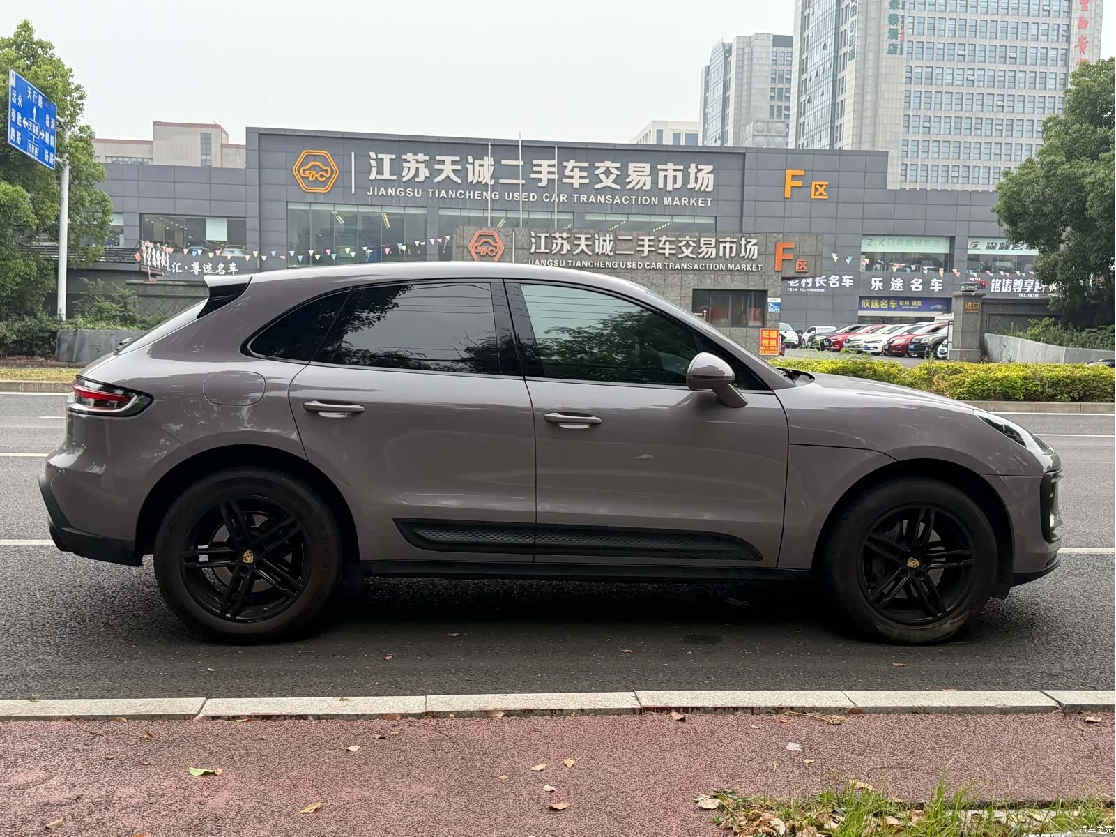 Porsche Macan, 2023 6