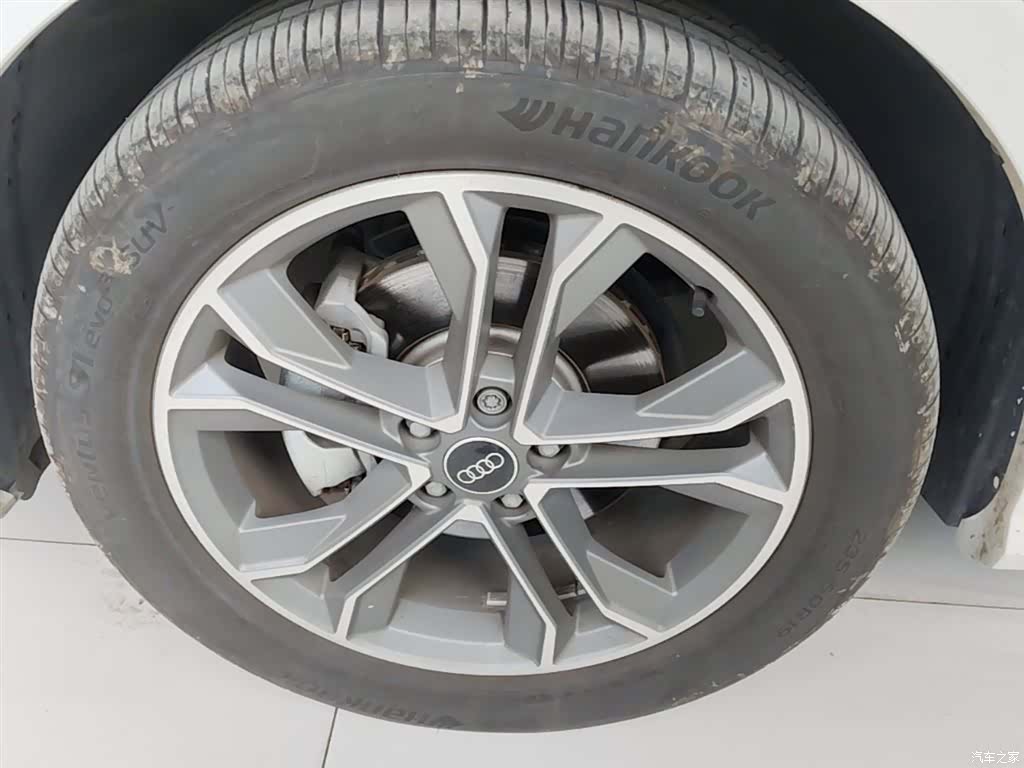 Audi Q3, 2025 23