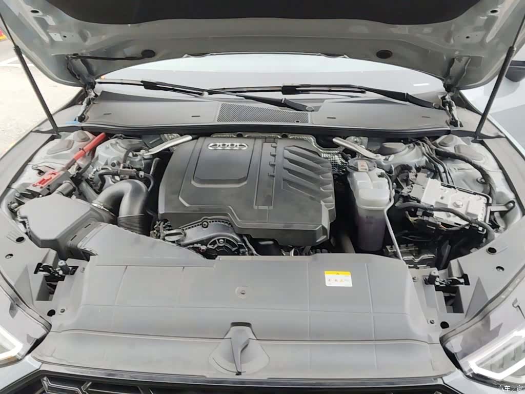 Audi A7L, 2025 20