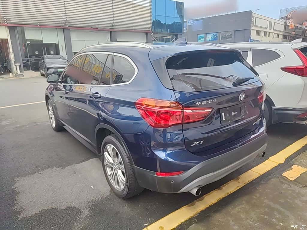 BMW X1, 2019 все фото