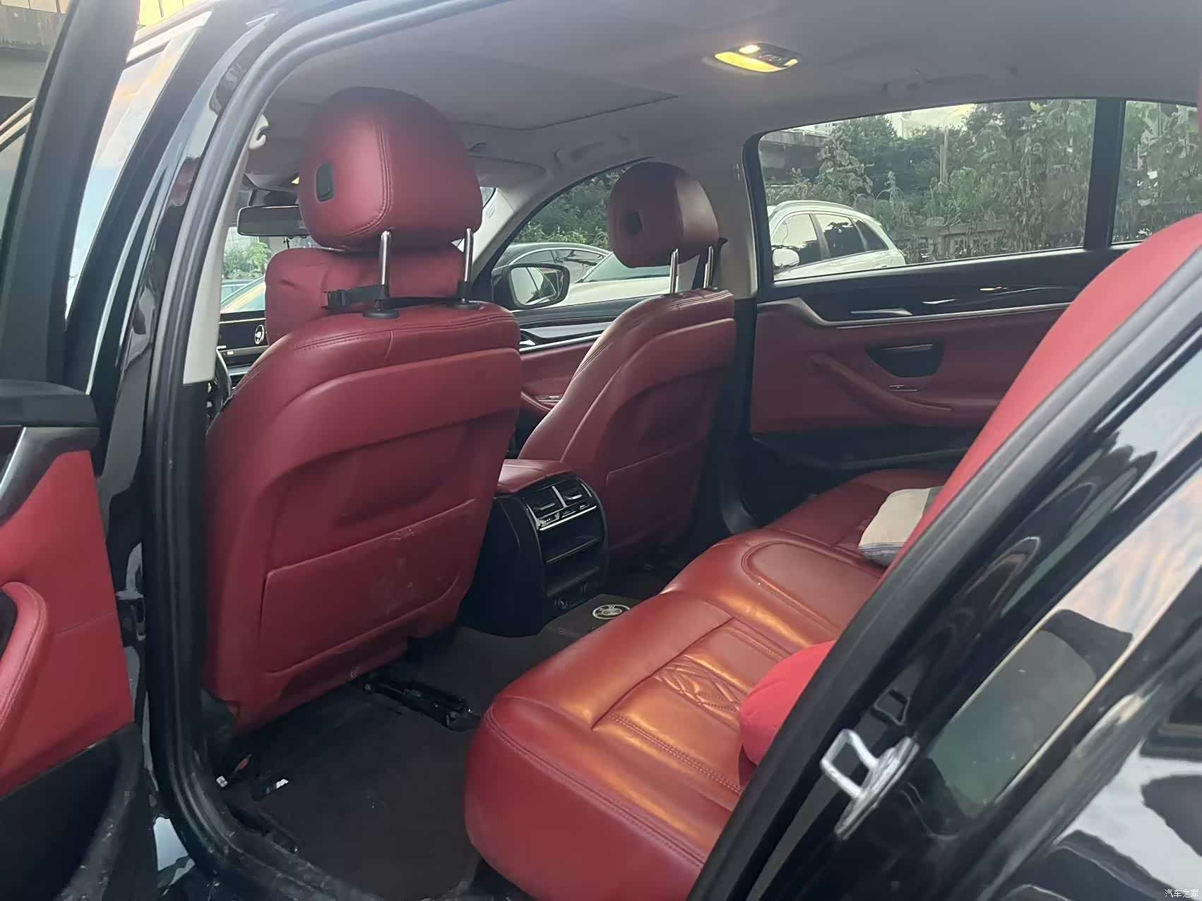 BMW 5 Series, 2018 9
