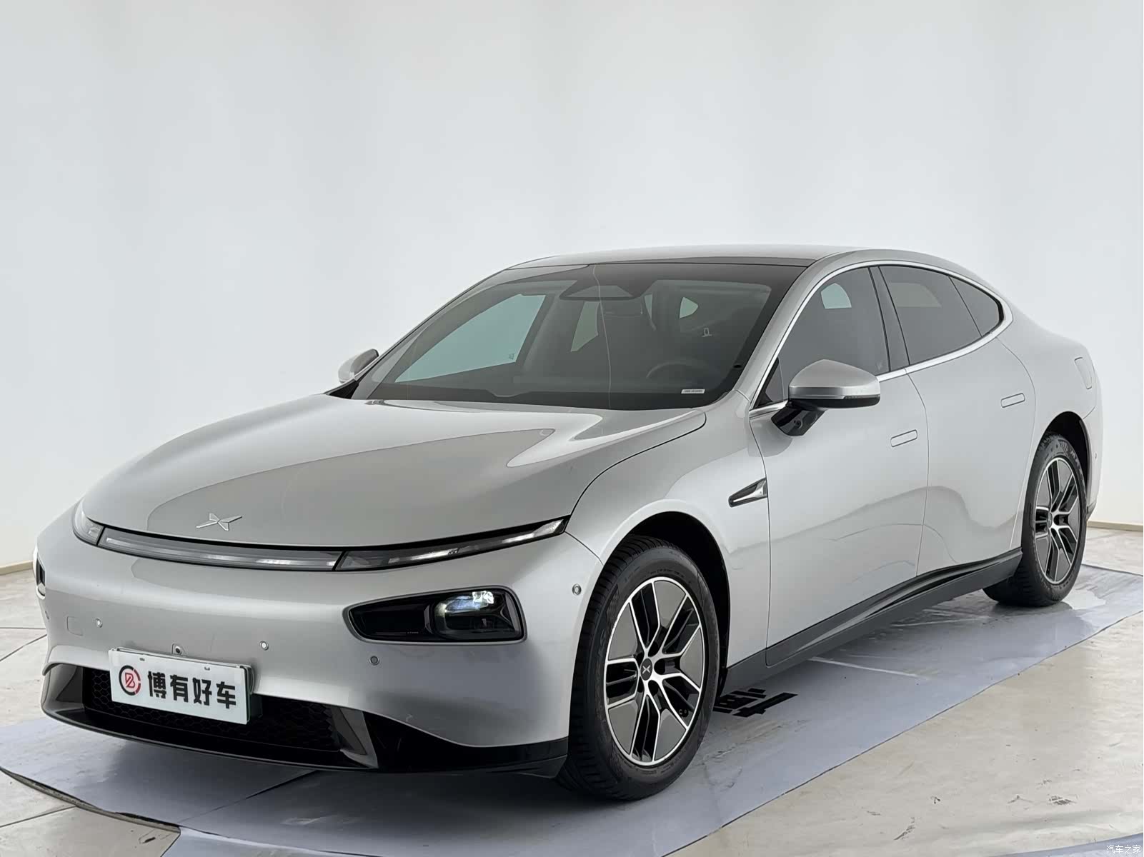 Xpeng P7