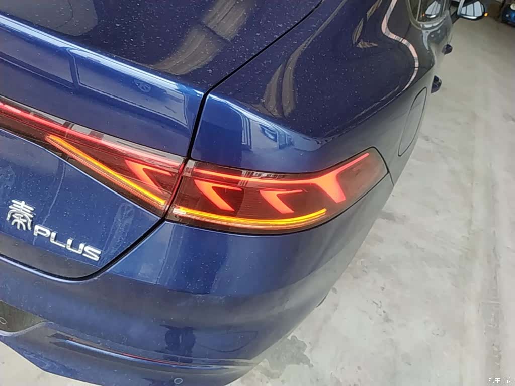 BYD Qin, 2022 8