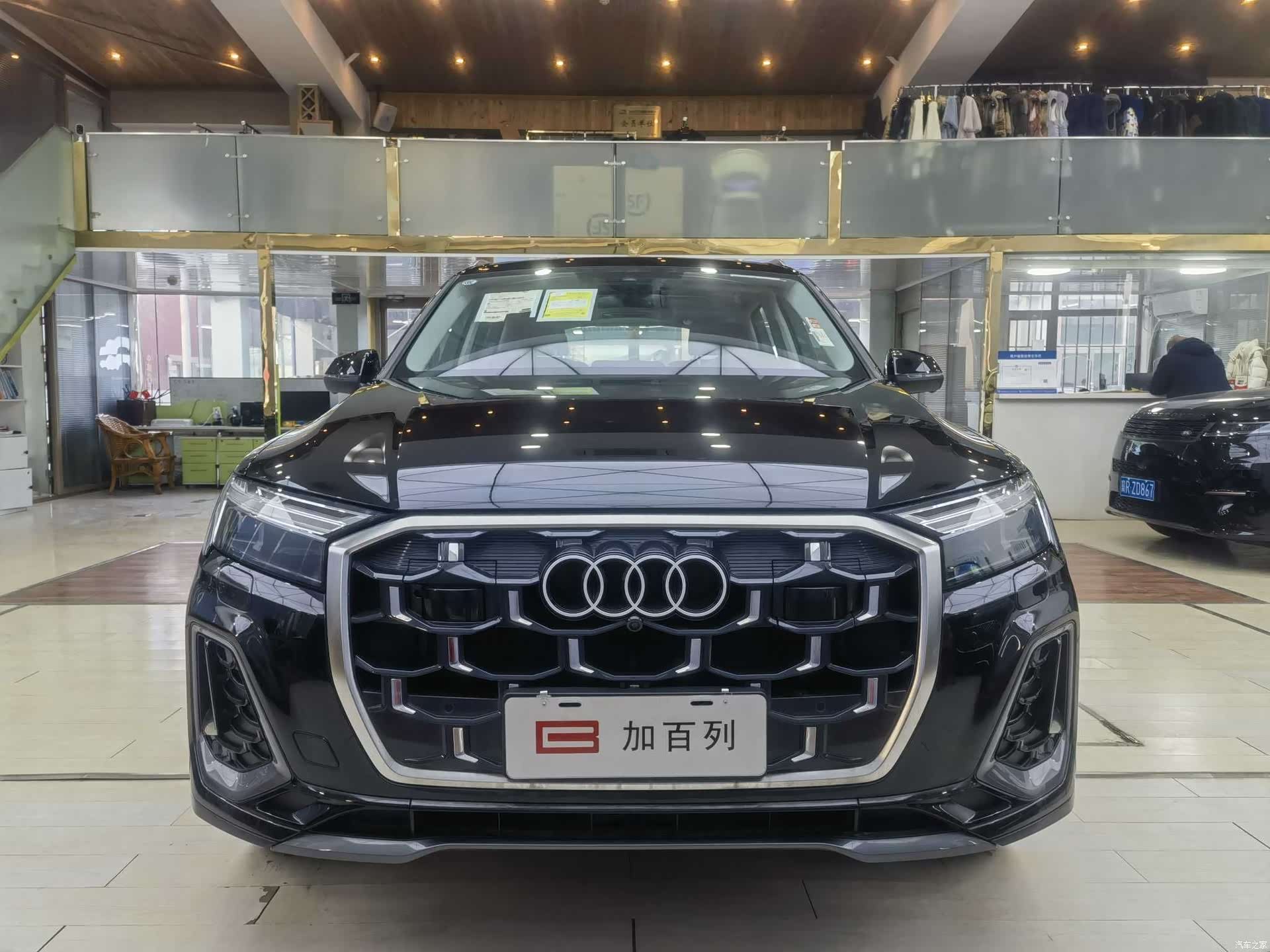 Audi Q7, 2024 2