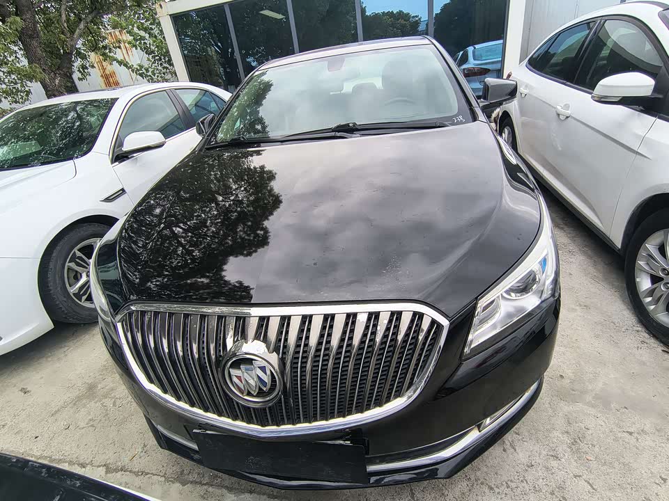 Buick Lacrosse
