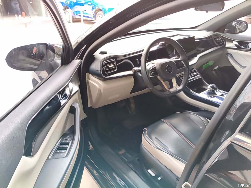BYD Qin, 2022 12