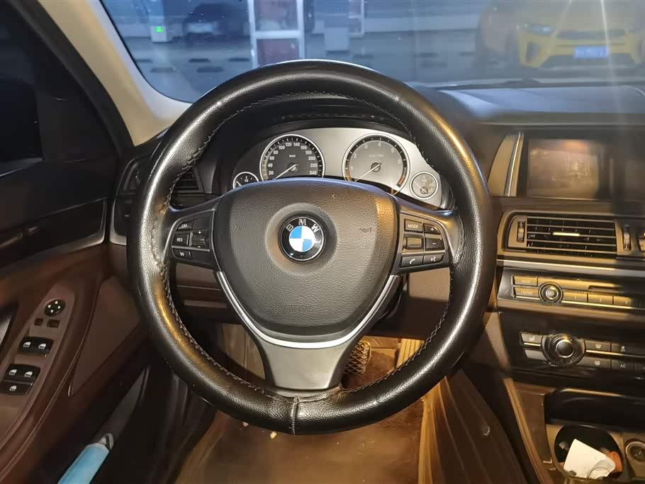 BMW 5 series BMW 5 series