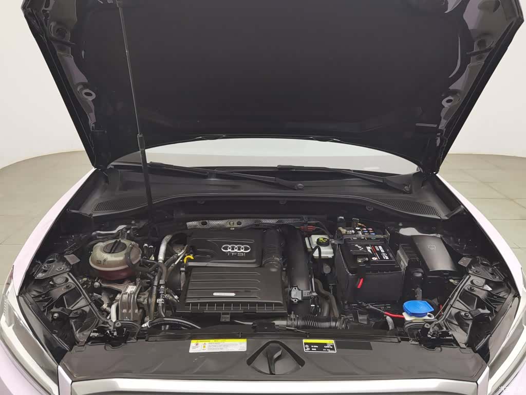 Audi Q2L, 2019 6