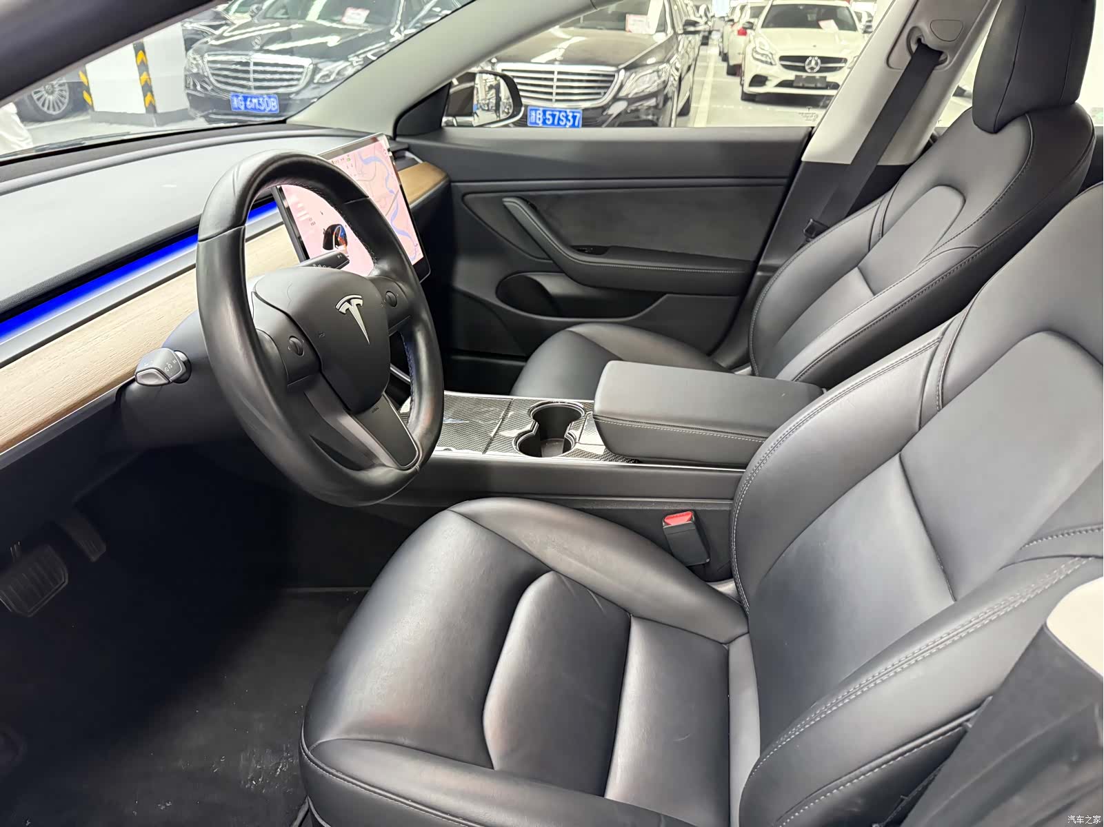 Tesla Model 3, 2019 4
