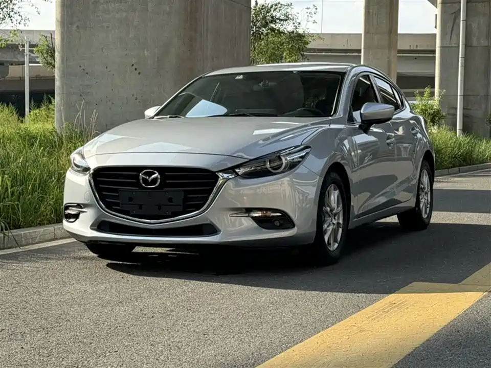 Mazda 3 Angkesaila