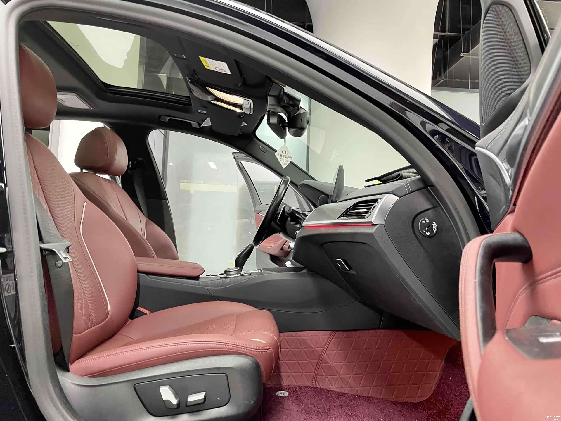 BMW 5 Series, 2021 все фото