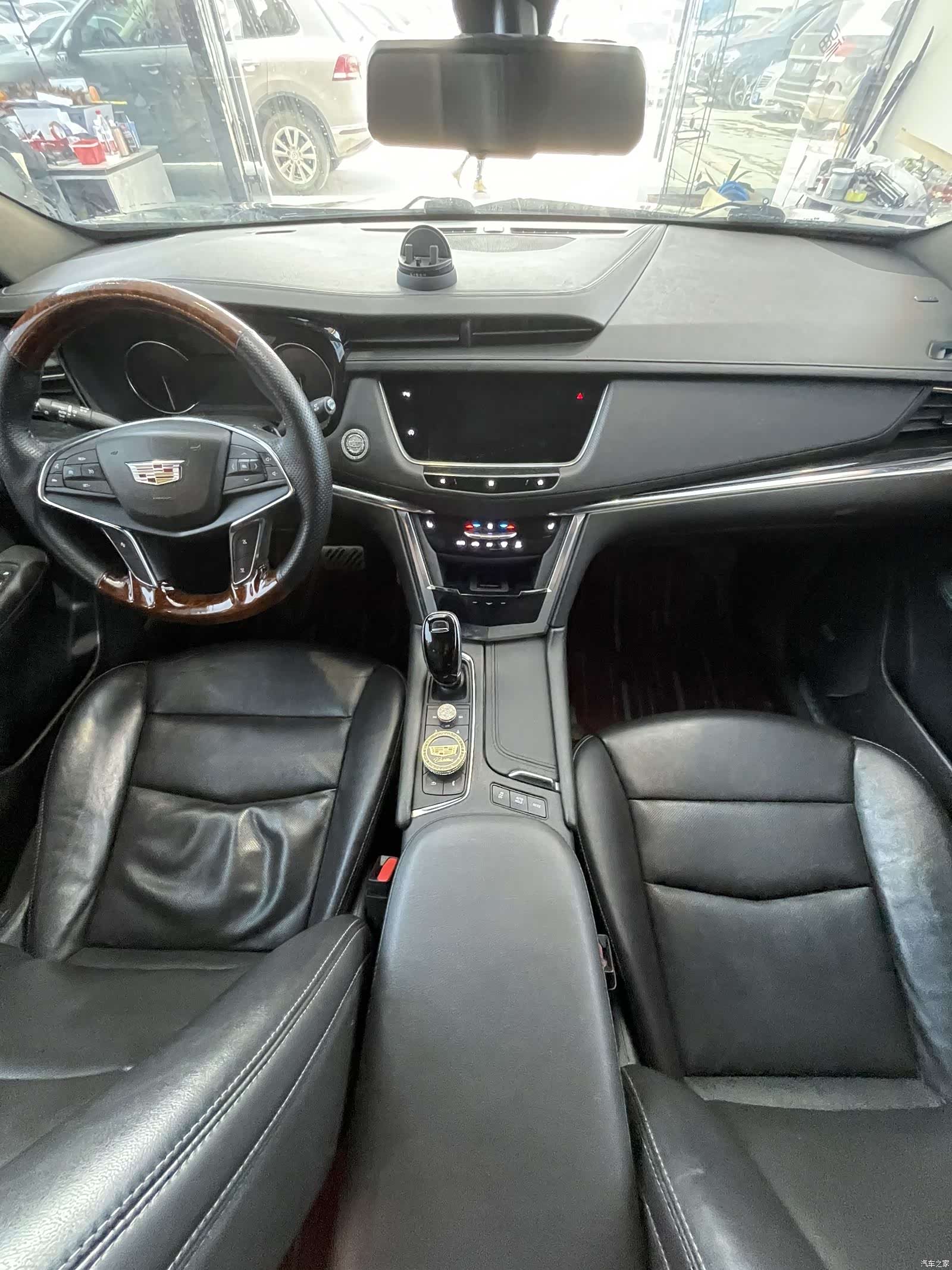 Cadillac XT5, 2019 10